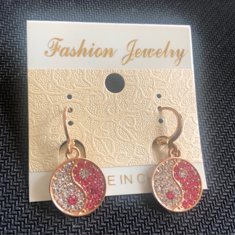 Fashion Jewelry Gold-Tone Pink and Clear Crystal Yin Yang Drop Earrings
